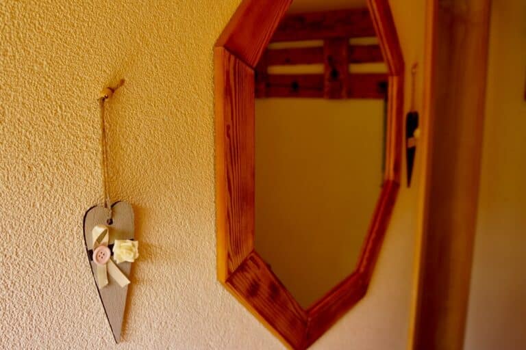 DIY mirror hanging kit